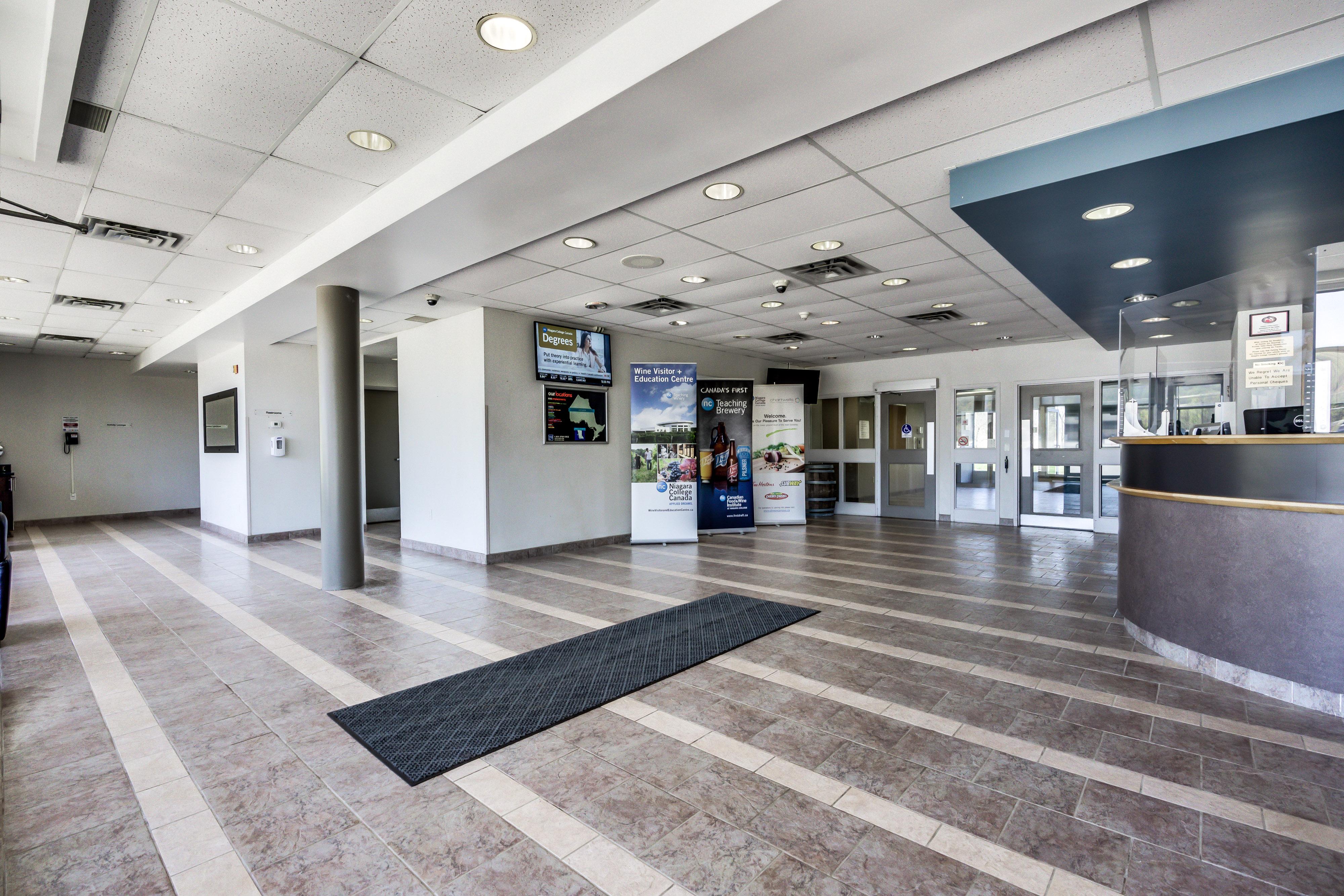Residence & Conference Centre - Niagara-On-The-Lake Saint Catharines Exterior foto