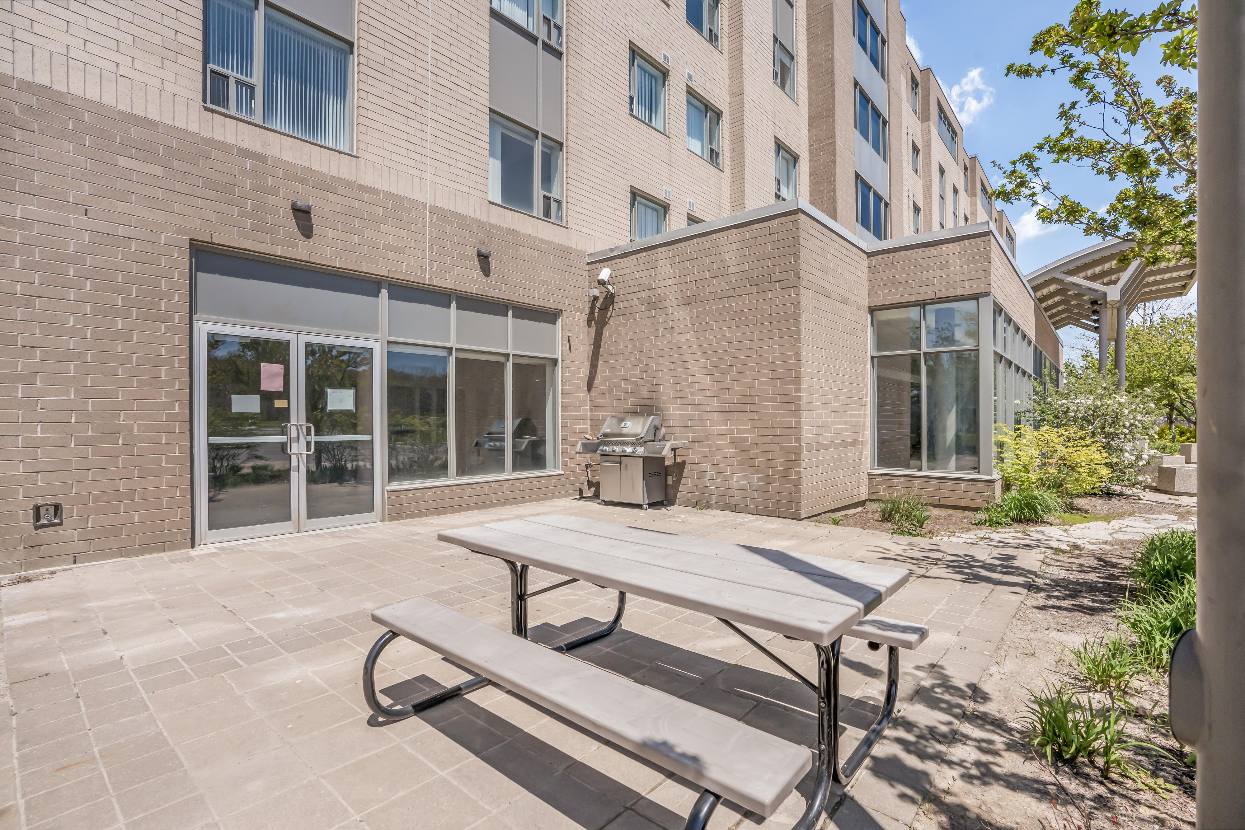 Residence & Conference Centre - Niagara-On-The-Lake Saint Catharines Exterior foto